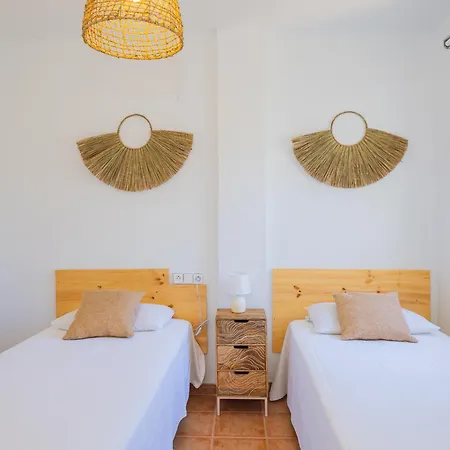 Дом отдыха Cubo's Townhouse Sierrezuela Фуэнхирола