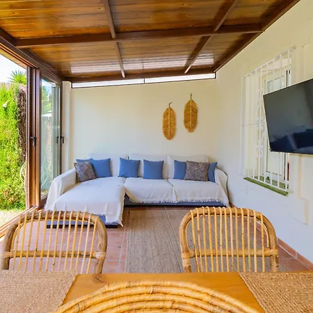 Cubo's Townhouse Sierrezuela * Фуэнхирола