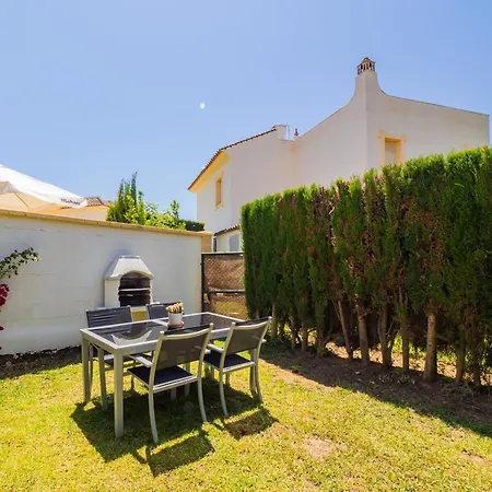 Cubo's Townhouse Sierrezuela Holiday home