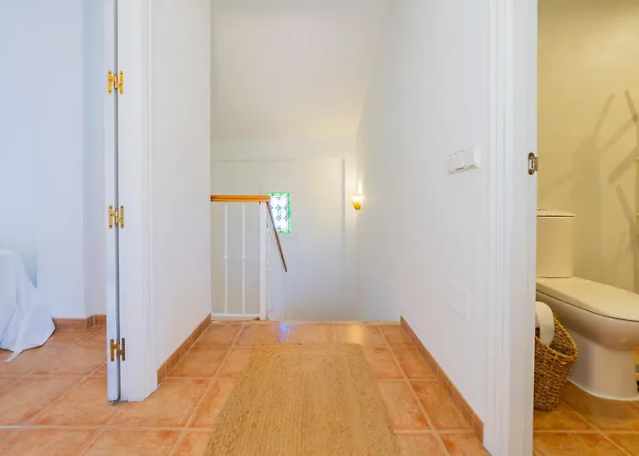 Cubo's Townhouse Sierrezuela