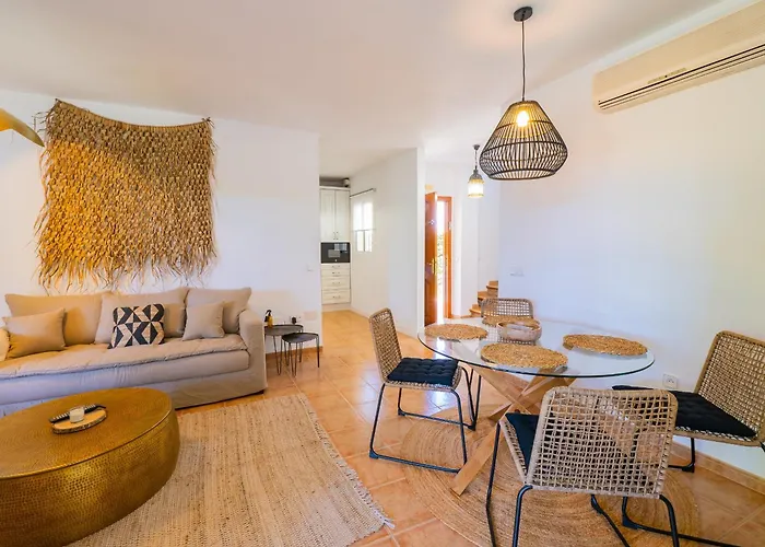 Cubo's Townhouse Sierrezuela