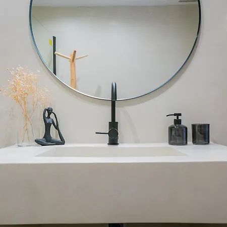 Holiday home Cubo's Townhouse Sierrezuela *