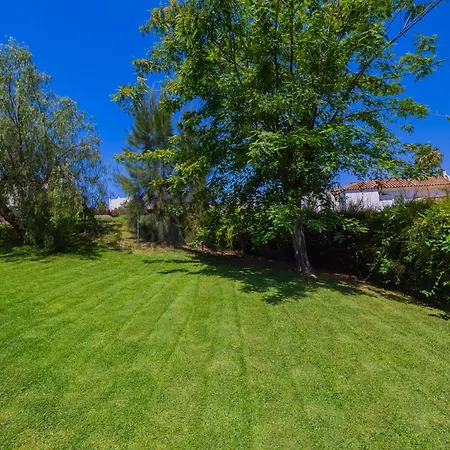 Cubo's Townhouse Sierrezuela * Fuengirola