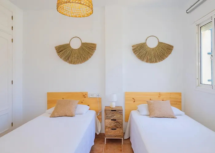 Nyaraló Cubo's Townhouse Sierrezuela Fuengirola